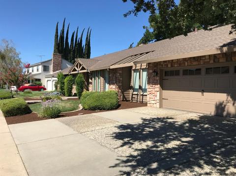 1004 Chardonnay Way, Modesto, CA 95351 photo 1