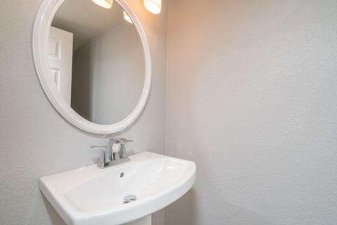 95 Phillips Ct, Tracy, CA 95376 photo 9