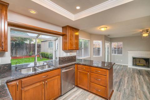 95 Phillips Ct, Tracy, CA 95376 photo 11
