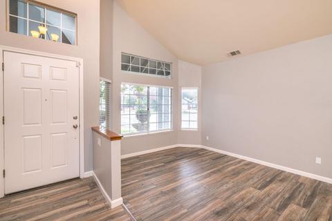 95 Phillips Ct, Tracy, CA 95376 photo 4