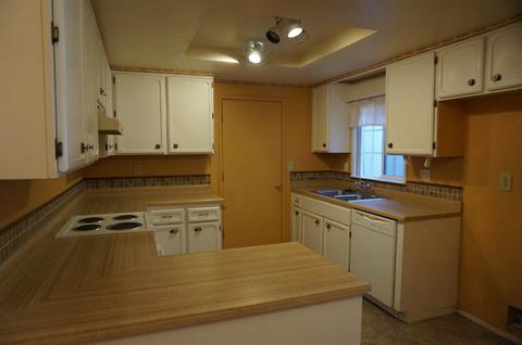 6056 Peoria Dr, Citrus Heights, CA 95621 photo 9