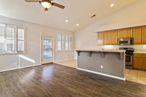 2157 De Bord, Tracy, CA 95376 photo 10