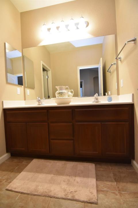 3803 Biltmore Dr, Turlock, CA 95382 photo 24