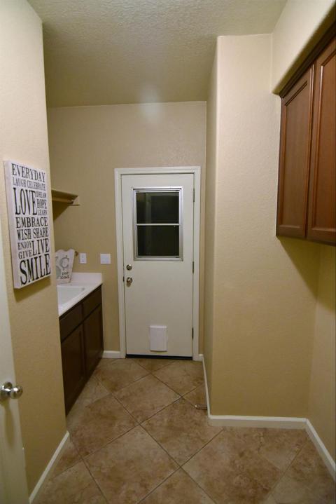 3803 Biltmore Dr, Turlock, CA 95382 photo 16