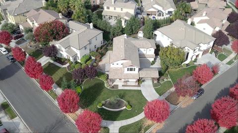 3803 Biltmore Dr, Turlock, CA 95382 photo 2