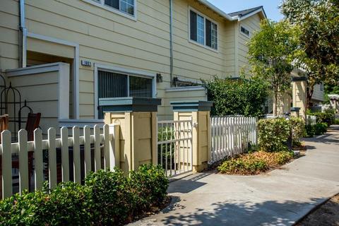 1021 Beaconfield Ct, Tracy, CA 95376 photo 1