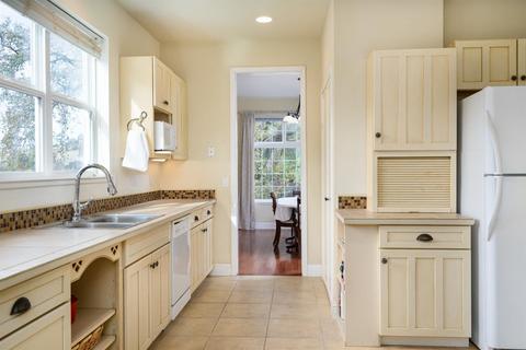 334 N View Ct, Sutter Creek, CA 95685 photo 6