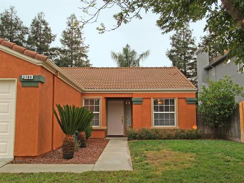 3704 Troon Pl, Modesto, CA 95357 photo 3