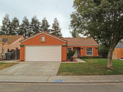 3704 Troon Pl, Modesto, CA 95357 photo 1