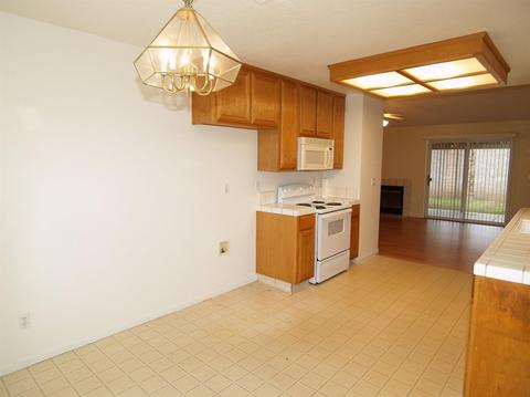 3704 Troon Pl, Modesto, CA 95357 photo 17