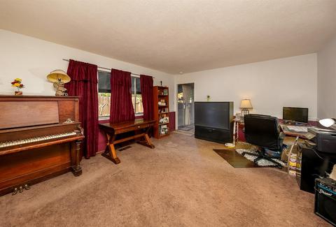 1917 E Orangeburg Ave, Modesto, CA 95355 photo 11