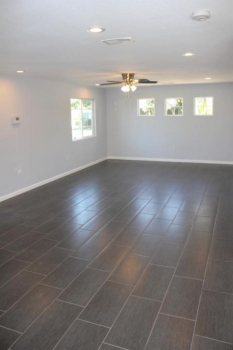 1100 Barberry Ln, Modesto, CA 95351 photo 2