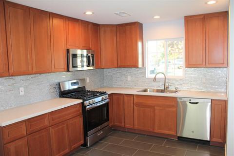 1100 Barberry Ln, Modesto, CA 95351 photo 3