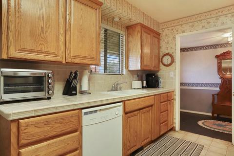 1720 Corbin Ln, Lodi, CA 95242 photo 8