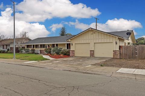1720 Corbin Ln, Lodi, CA 95242 photo 4