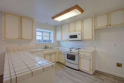 553 Agadoni Ct, Patterson, CA 95363 photo 20