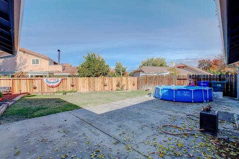 553 Agadoni Ct, Patterson, CA 95363 photo 7