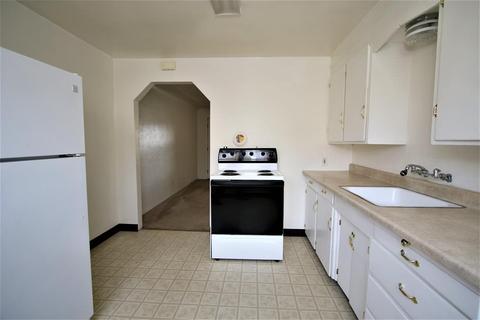 2057 Glendale Ave, Modesto, CA 95354 photo 5