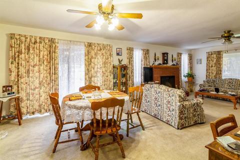 147 Modesto Ave, Modesto, CA 95354 photo 20