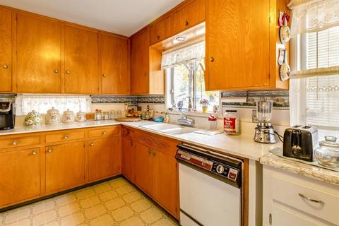 147 Modesto Ave, Modesto, CA 95354 photo 17
