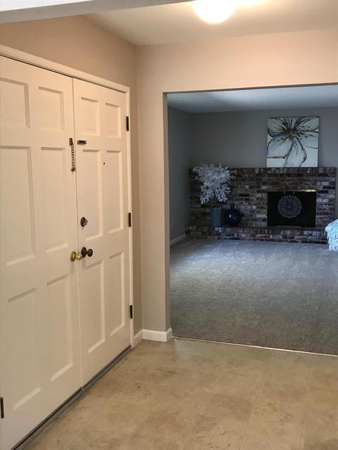 4246 Paradise Dr, Carmichael, CA 95608 photo 4