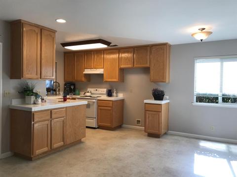 4246 Paradise Dr, Carmichael, CA 95608 photo 3