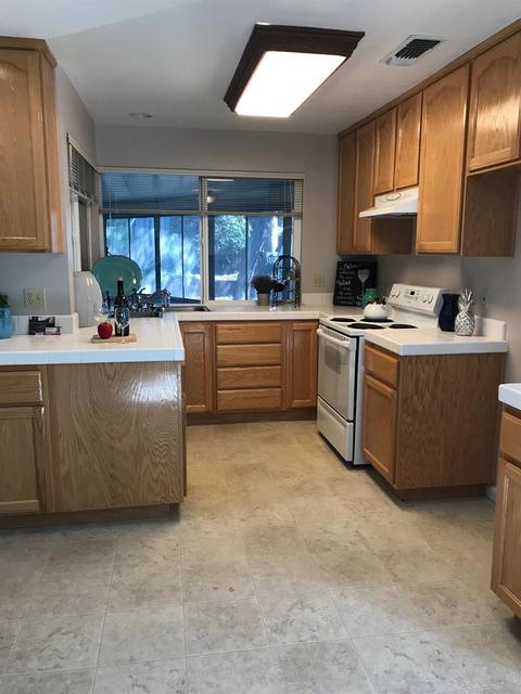 4246 Paradise Dr, Carmichael, CA 95608 photo 6
