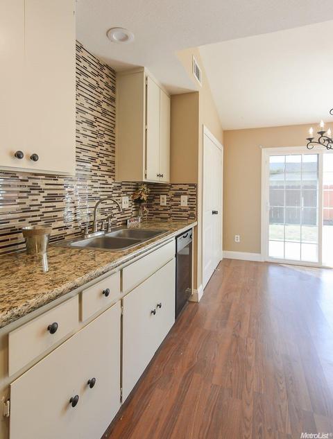 1532 Bailey Dr, Ripon, CA 95366 photo 1