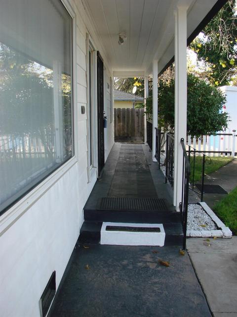 536 Eureka Ave, Lodi, CA 95240 photo 2