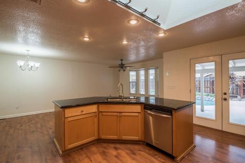 1116 Springfield Way, Modesto, CA 95355 photo 9