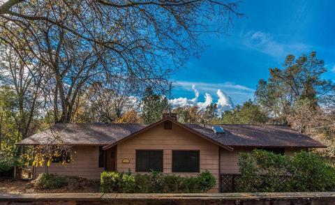 13099 Ridge View Dr, Sutter Creek, CA 95685 photo 2