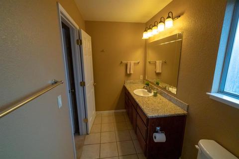 728 Nancy, Ripon, CA 95366 photo 9