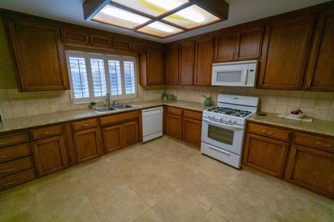 728 Nancy, Ripon, CA 95366 photo 6