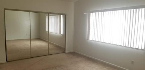 1709 Walpole Pl, Modesto, CA 95358 photo 4