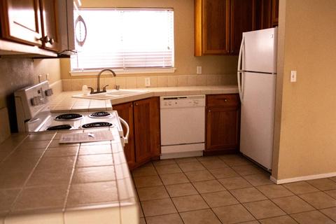 2905 Penny Ln #E, Modesto, CA 95354 photo 5