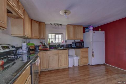 4910 Tulsa Ave, Olivehurst, CA 95961 photo 5