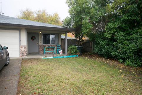 6012 Leafwood Dr, Carmichael, CA 95608 photo 1