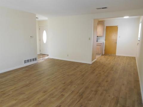 1613 Thorsen Ave, Modesto, CA 95355 photo 6
