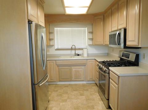 1613 Thorsen Ave, Modesto, CA 95355 photo 3