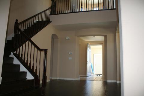 126 Portrait Ln, Patterson, CA 95363 photo 7