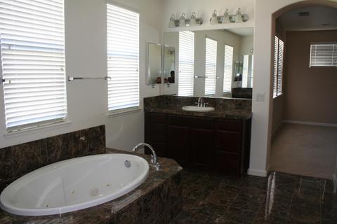 126 Portrait Ln, Patterson, CA 95363 photo 17