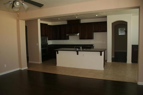 126 Portrait Ln, Patterson, CA 95363 photo 11