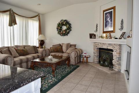 197 W Springer Dr, Turlock, CA 95382 photo 5
