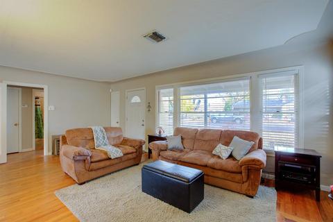 2004 Dora St, Modesto, CA 95354 photo 14