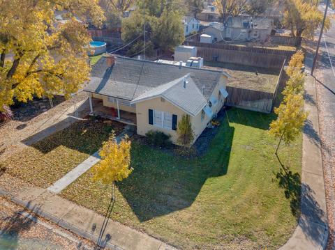 2004 Dora St, Modesto, CA 95354 photo 1