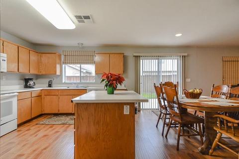 3303 James Wright Ln, Tracy, CA 95376 photo 10