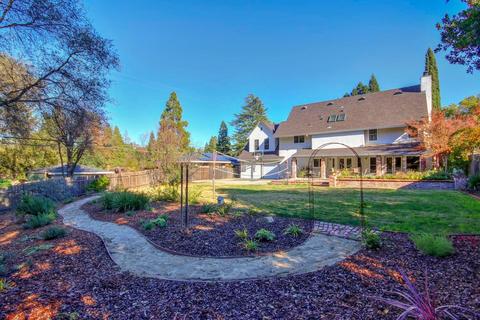 3249 Deodar St, Carmichael, CA 95608 photo 2