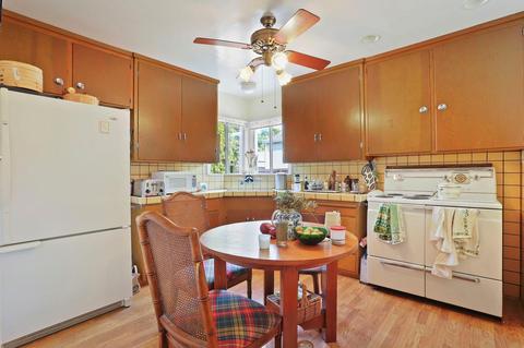 137 Cherry Ln, Campbell, CA 95008 photo 9