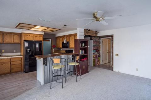 1801 Kansas Ave, Modesto, CA 95358 photo 3
