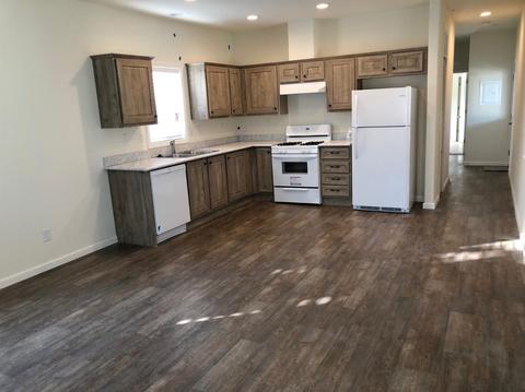 1401 Patriots Ln, Modesto, CA 95355 photo 4